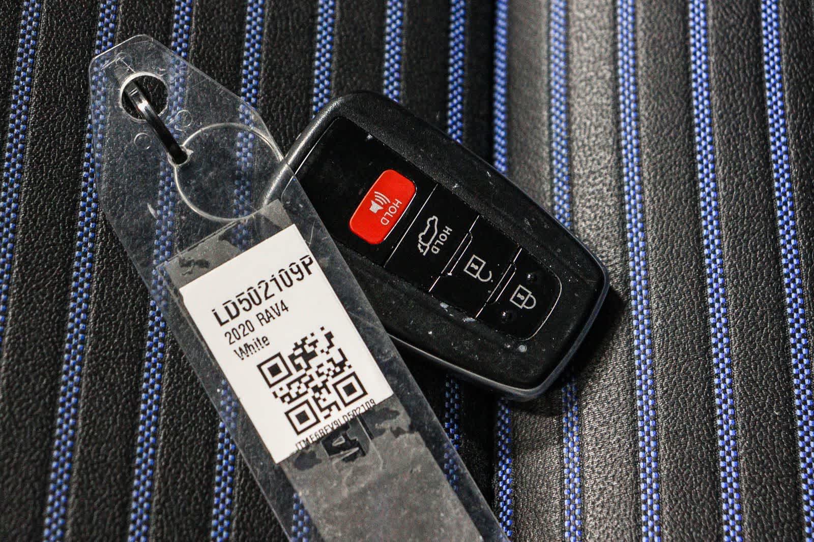 Toyota RAV4 Hybrid XSE 2020