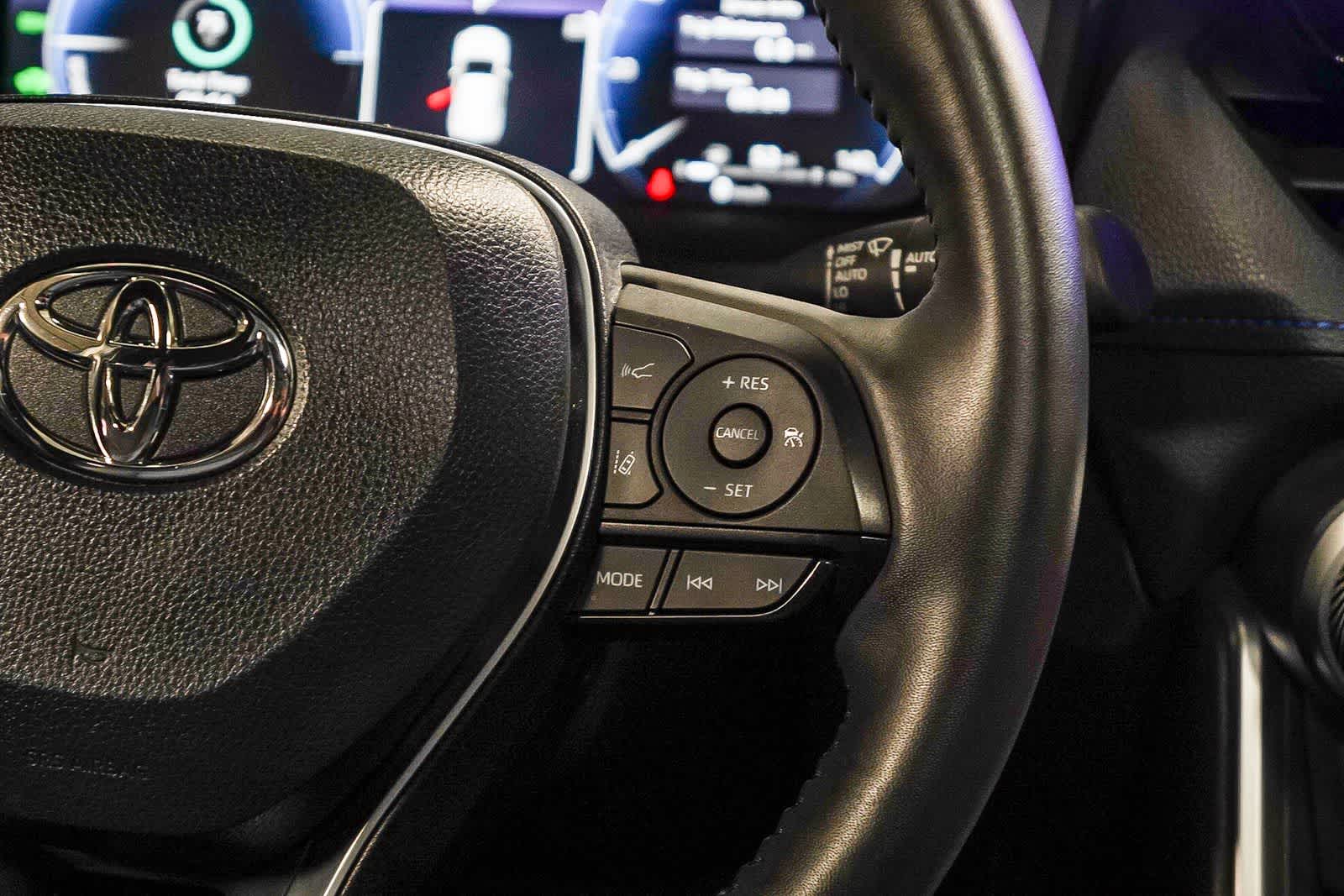 Toyota RAV4 Hybrid XSE 2024