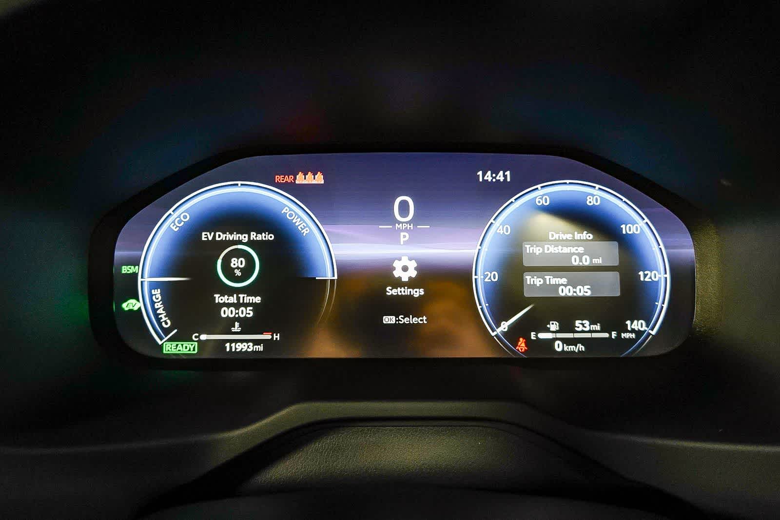 Toyota RAV4 Hybrid XSE 2024