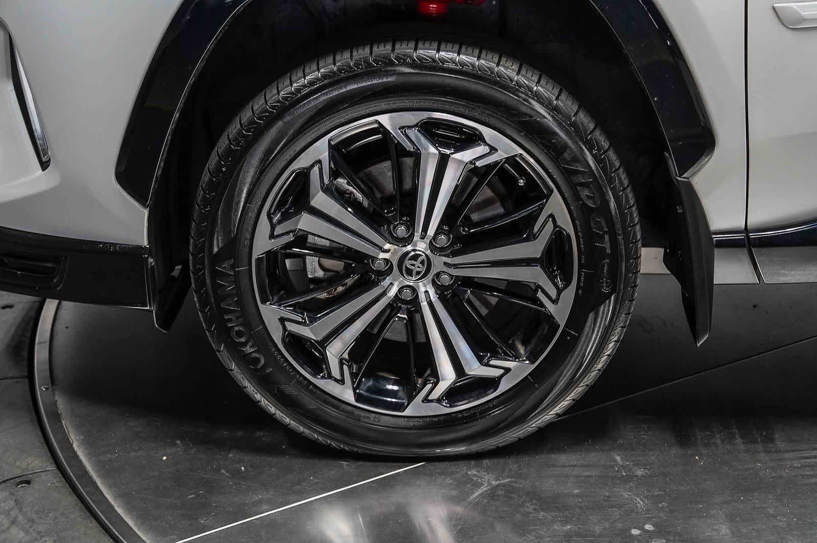 Toyota RAV4 Prime XSE 2021