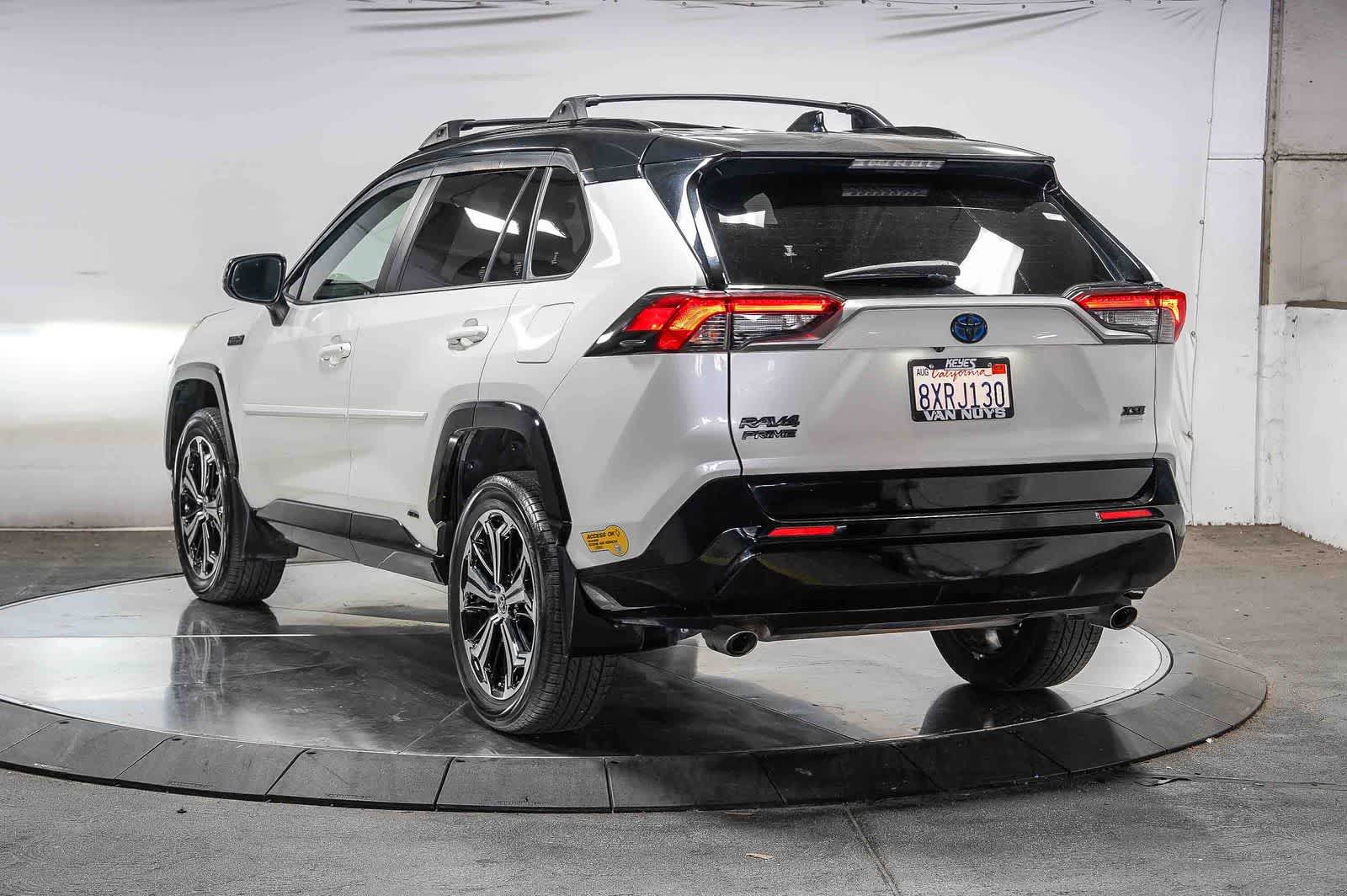 Toyota RAV4 Prime XSE 2021