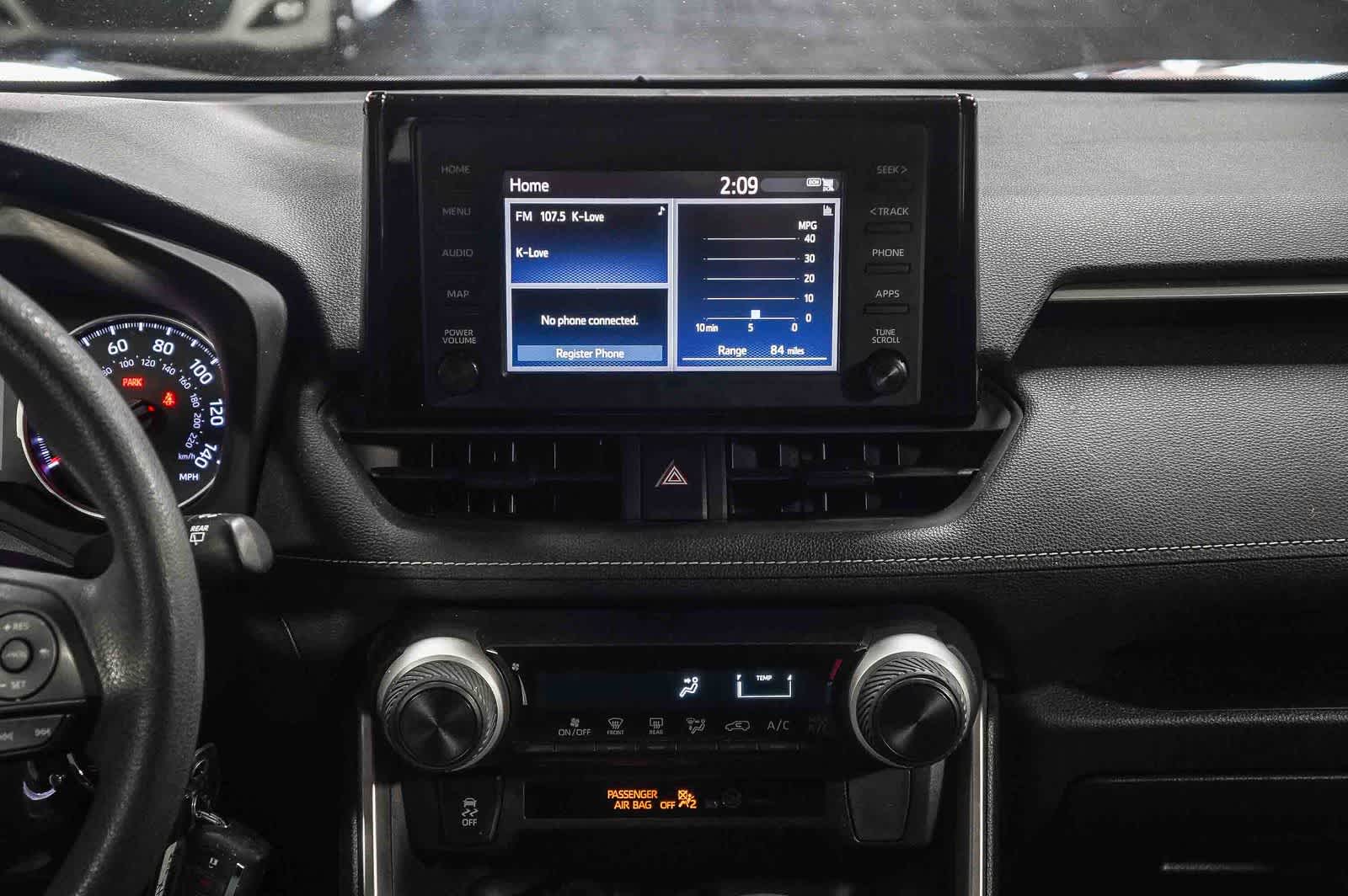 Toyota RAV4 LE 2019