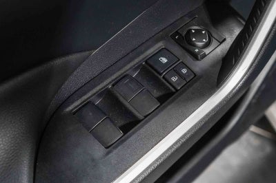 Toyota RAV4 LE 2019