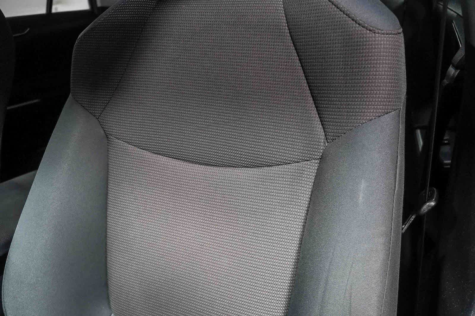 Toyota RAV4 LE 2019