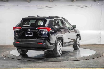 Toyota RAV4 LE 2019