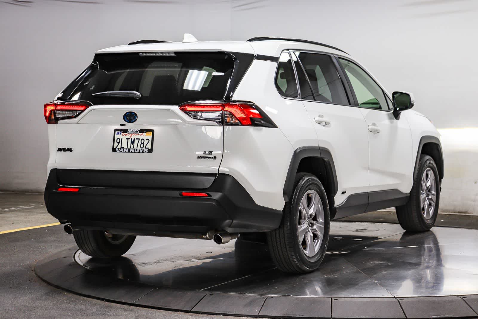 2024 Toyota RAV4 Hybrid LE