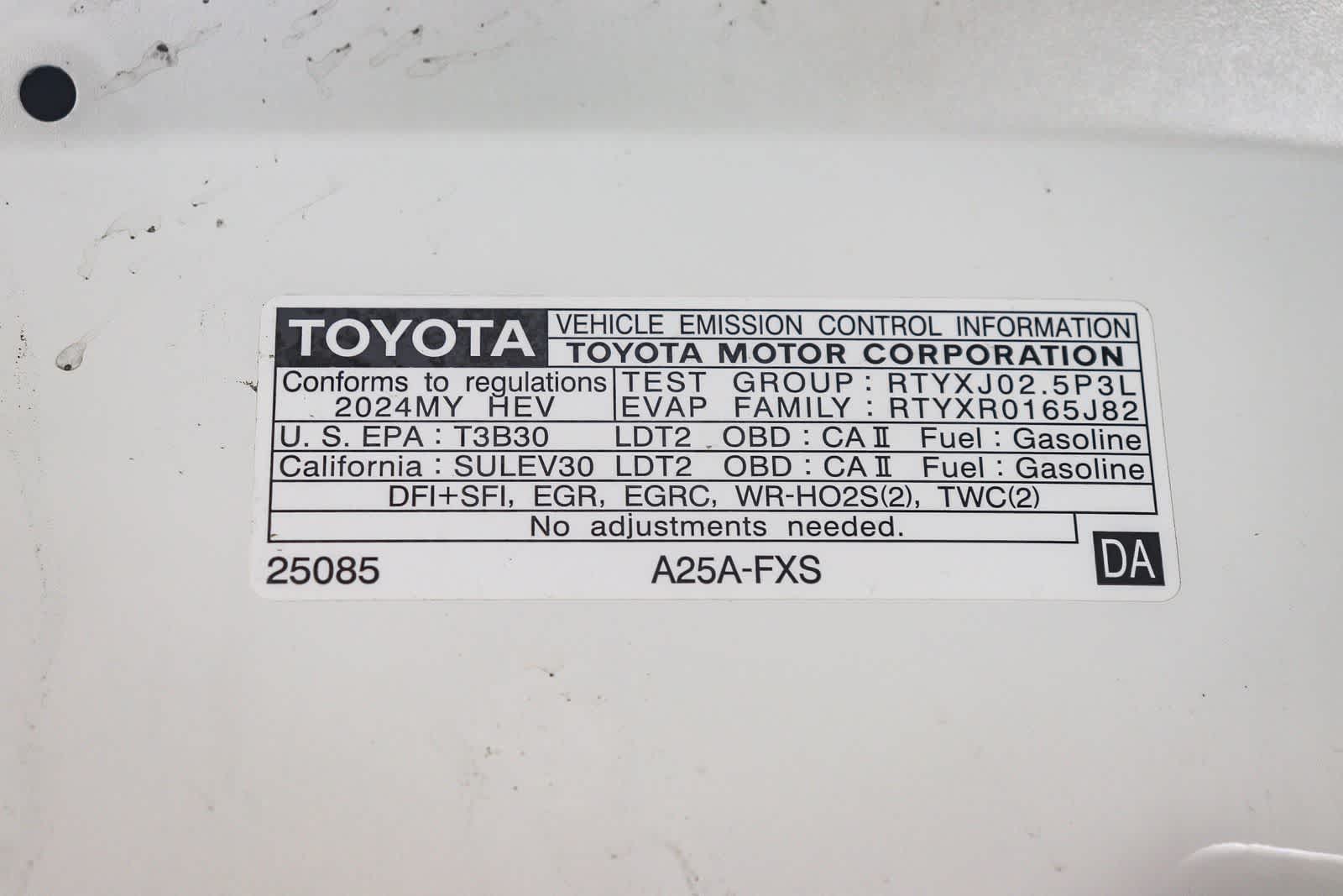 2024 Toyota RAV4 Hybrid LE