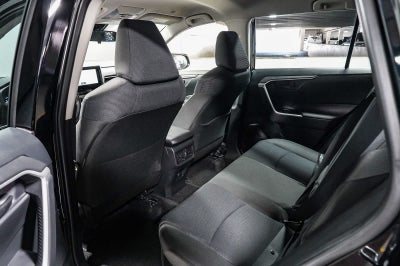 Toyota RAV4 Hybrid LE 2025