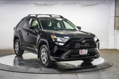 Toyota RAV4 Hybrid LE 2025