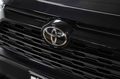 Toyota RAV4 Hybrid LE 2025