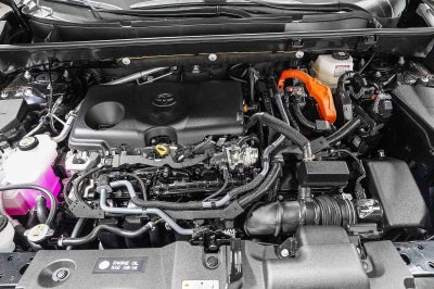 Toyota RAV4 Hybrid XLE 2025