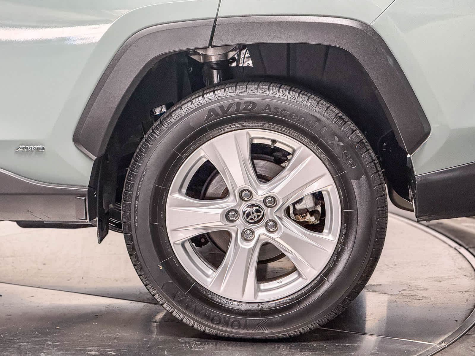 Toyota RAV4 Hybrid XLE 2020
