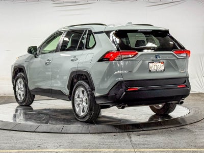 Toyota RAV4 Hybrid XLE 2020