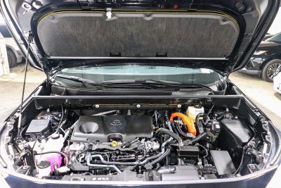 Toyota RAV4 Hybrid XLE 2025
