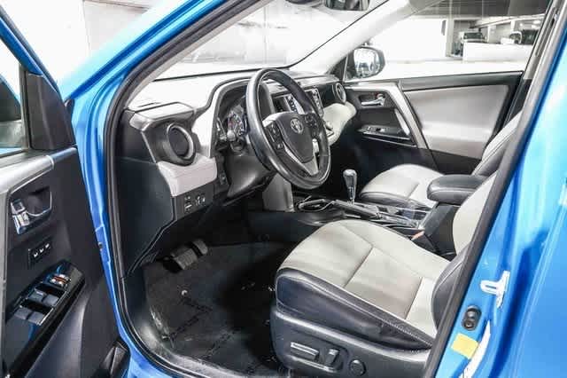 Toyota RAV4 Limited 2018