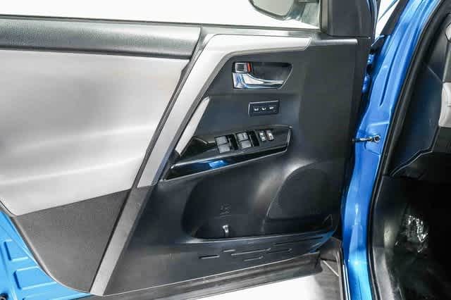 Toyota RAV4 Limited 2018