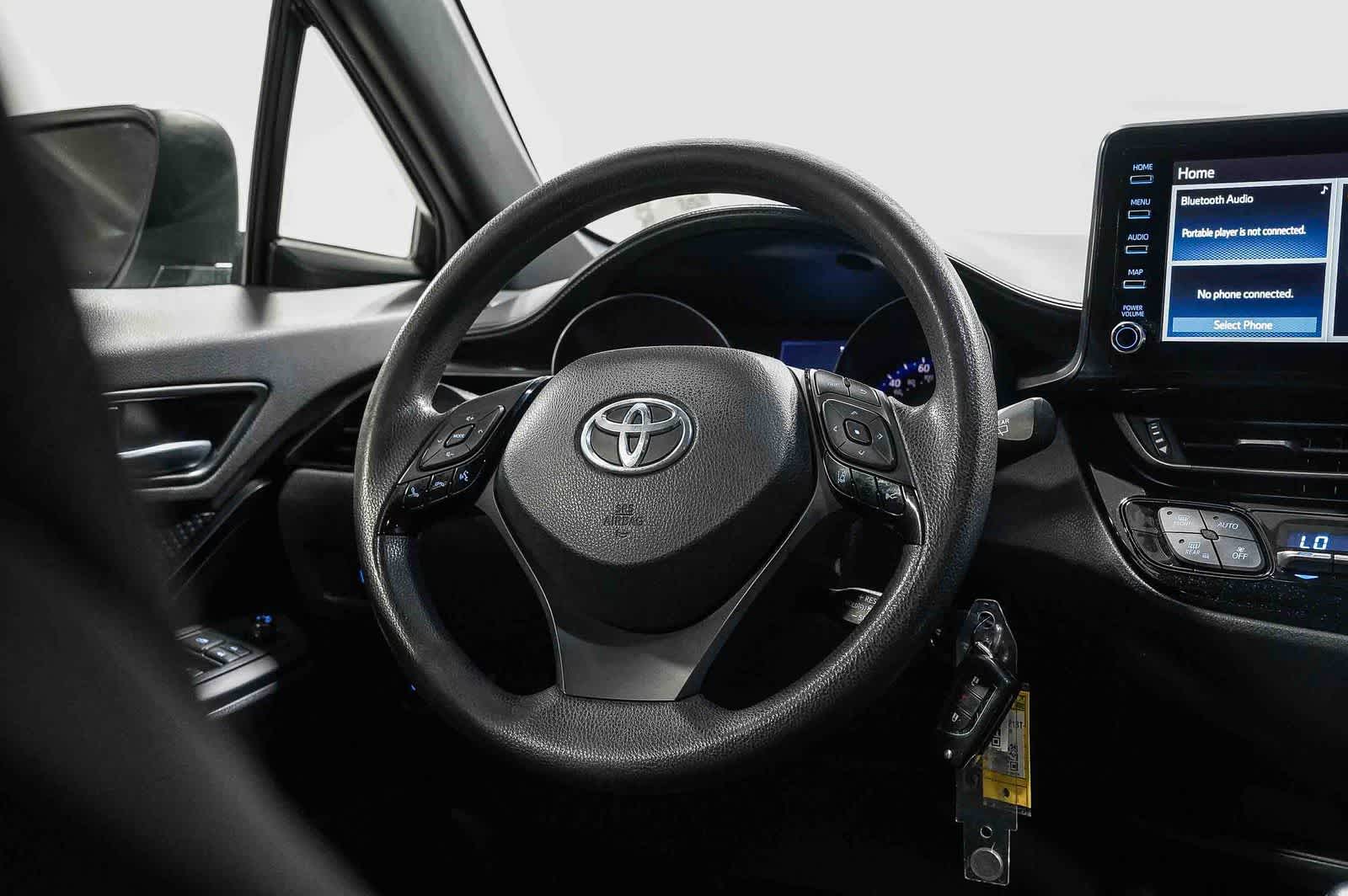 Toyota C-HR LE 2019