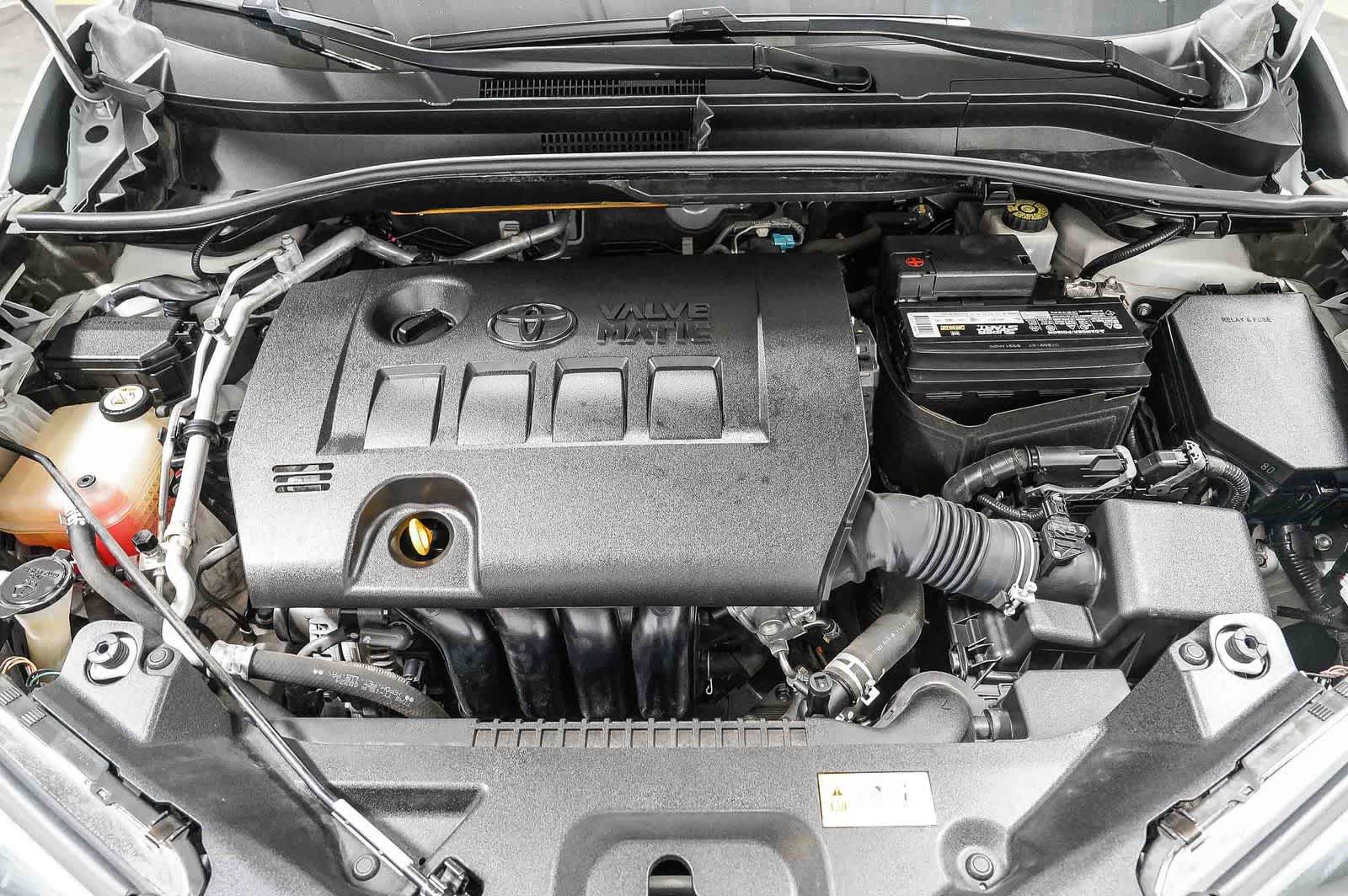 Toyota C-HR LE 2019