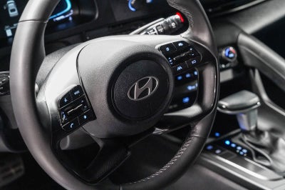 Hyundai Elantra SEL Sport 2025