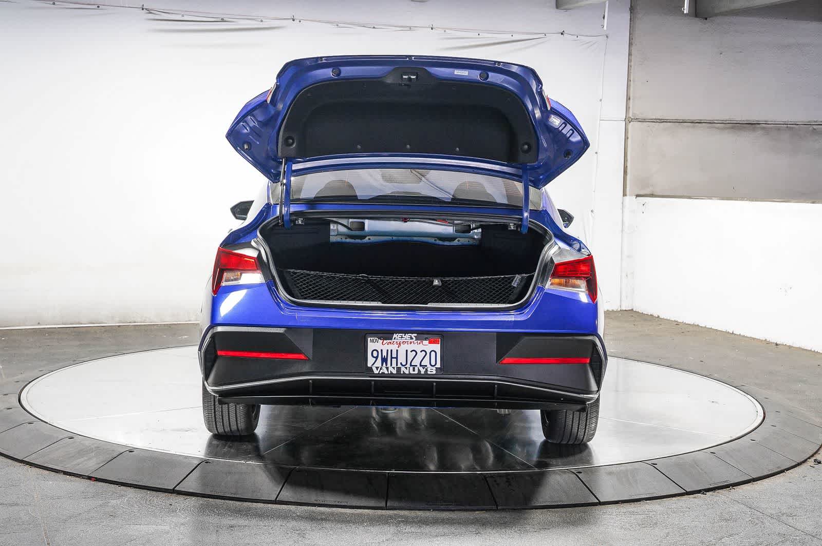 Hyundai Elantra SEL Sport 2025