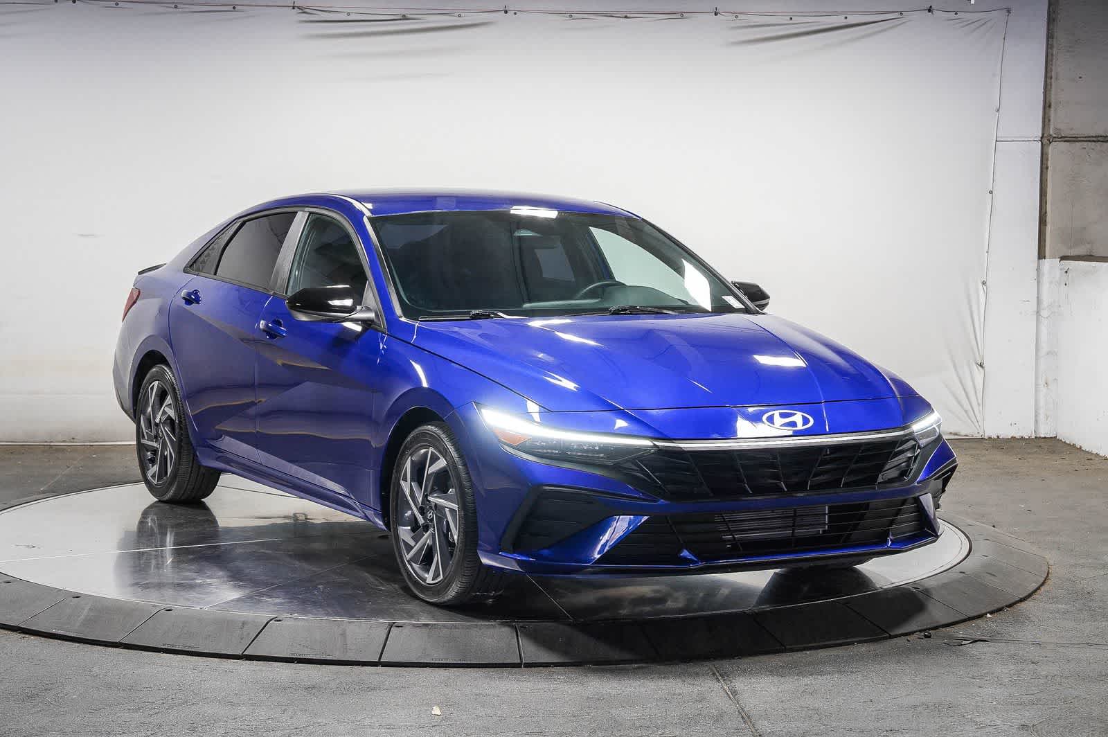 Hyundai Elantra SEL Sport 2025