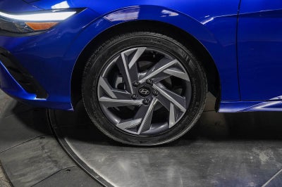 Hyundai Elantra SEL Sport 2025