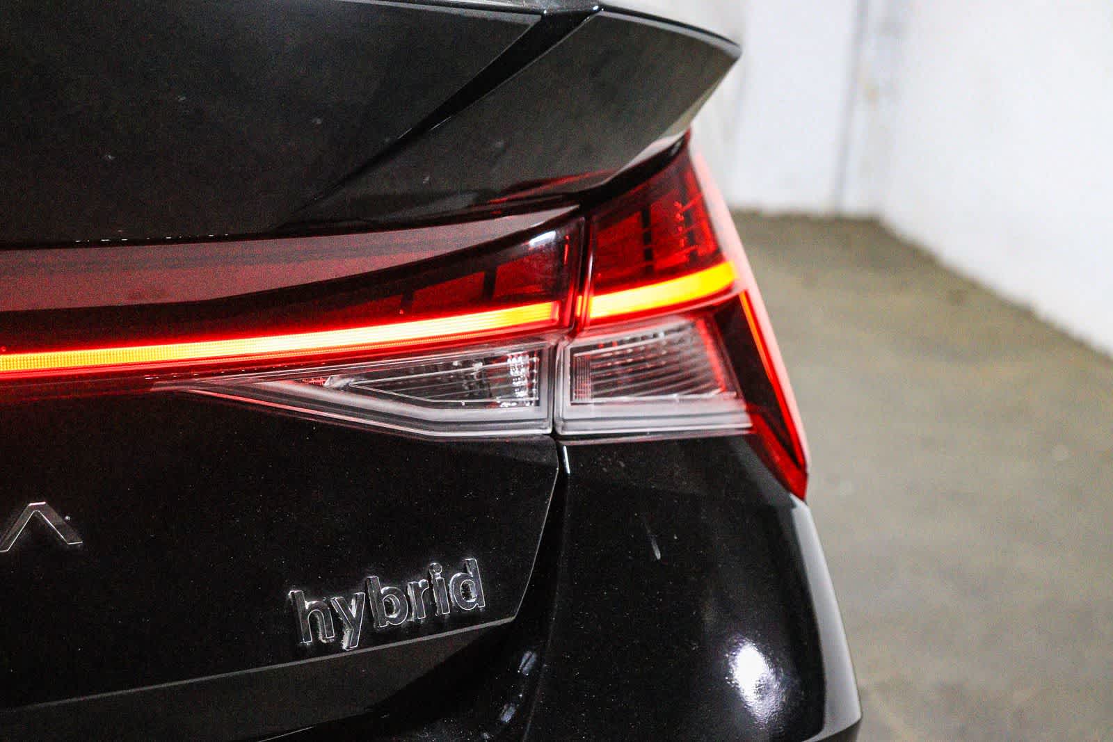 Hyundai Elantra Hybrid Limited 2023