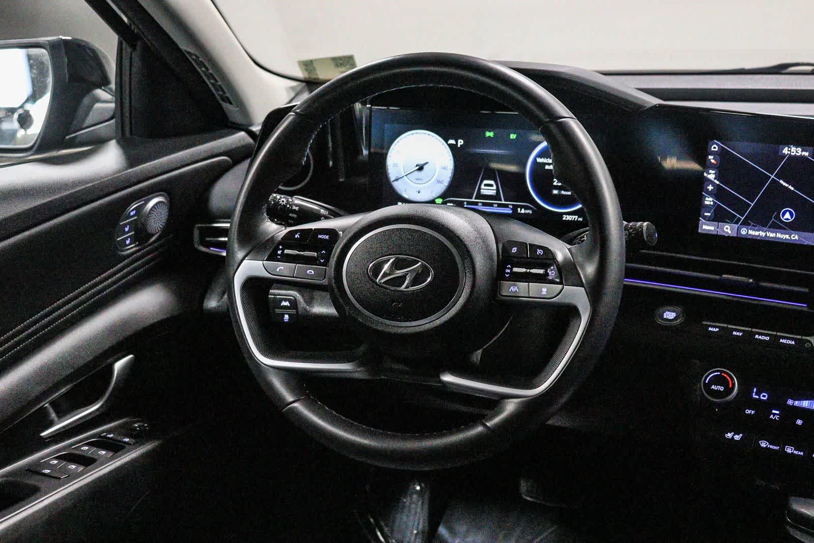 Hyundai Elantra Hybrid Limited 2023