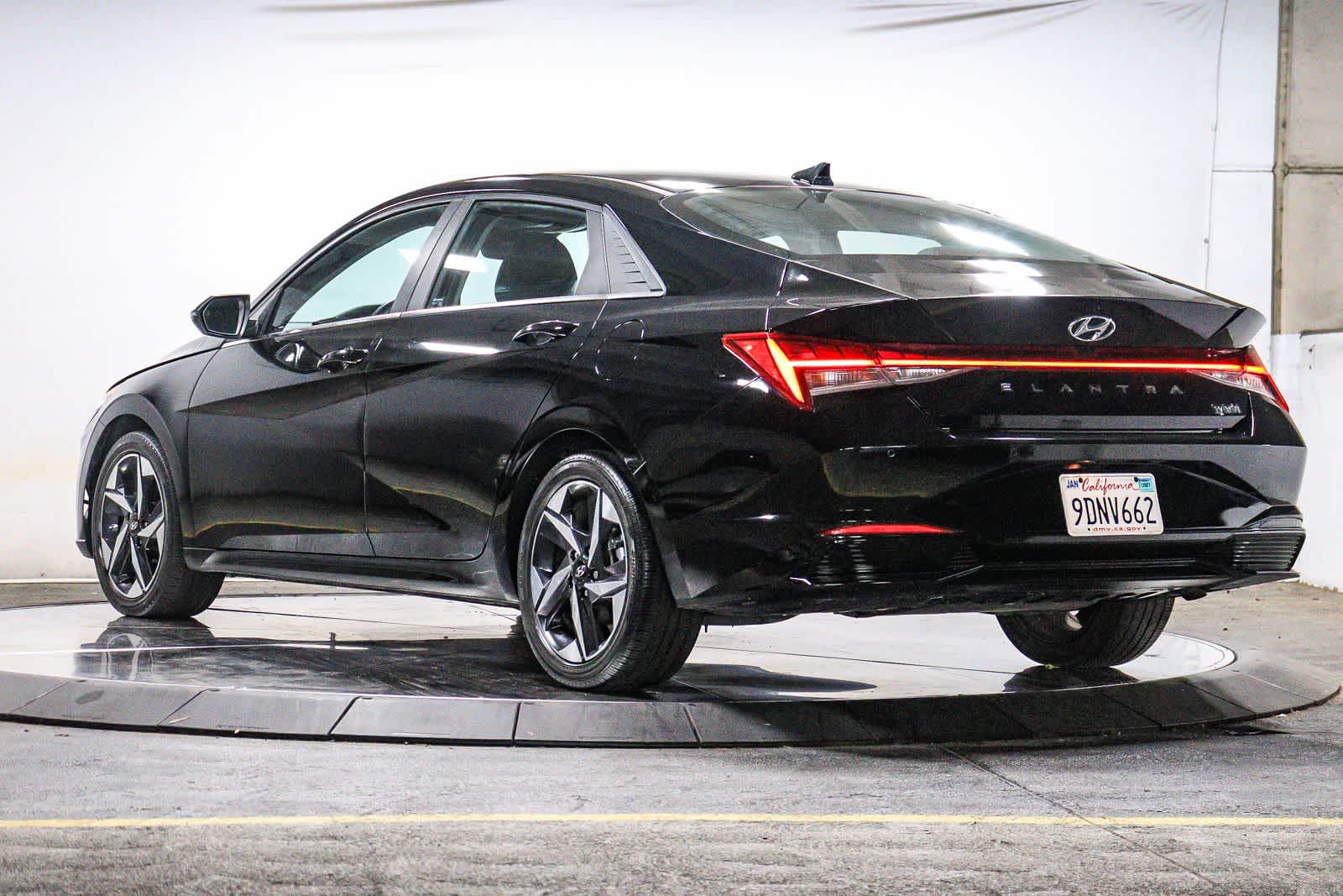 Hyundai Elantra Hybrid Limited 2023
