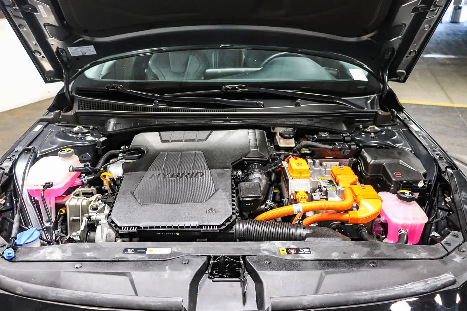 Hyundai Elantra Hybrid Limited 2023