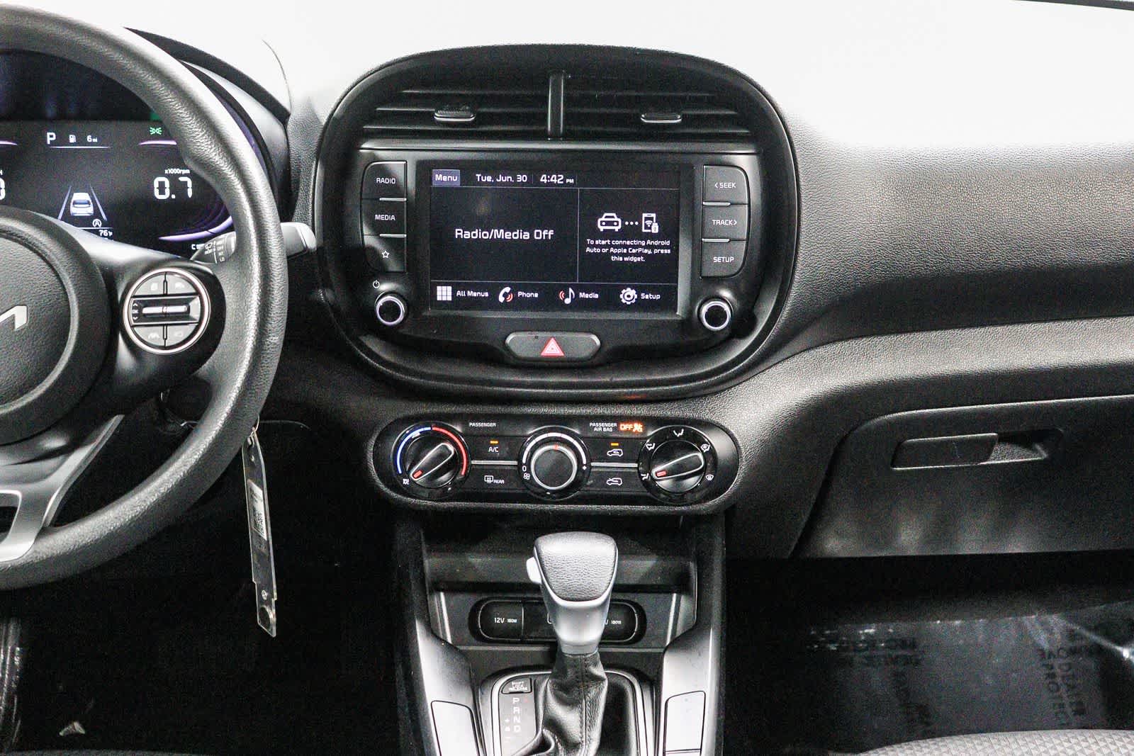 Kia Soul LX 2023