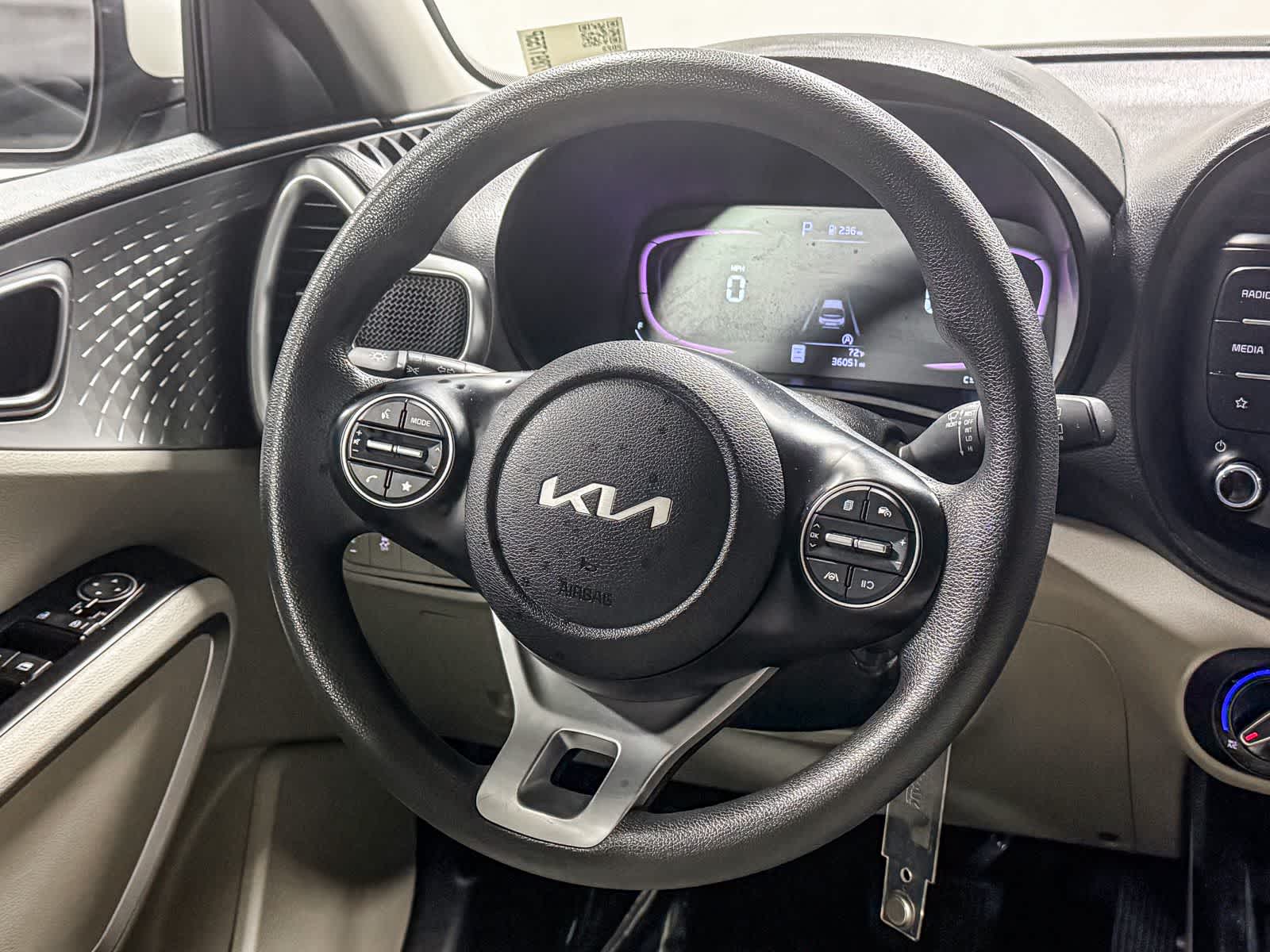 Kia Soul LX 2023