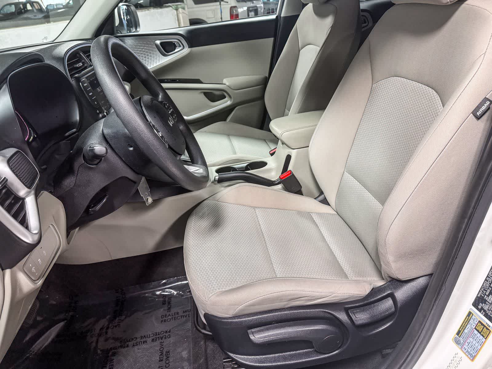 Kia Soul LX 2023