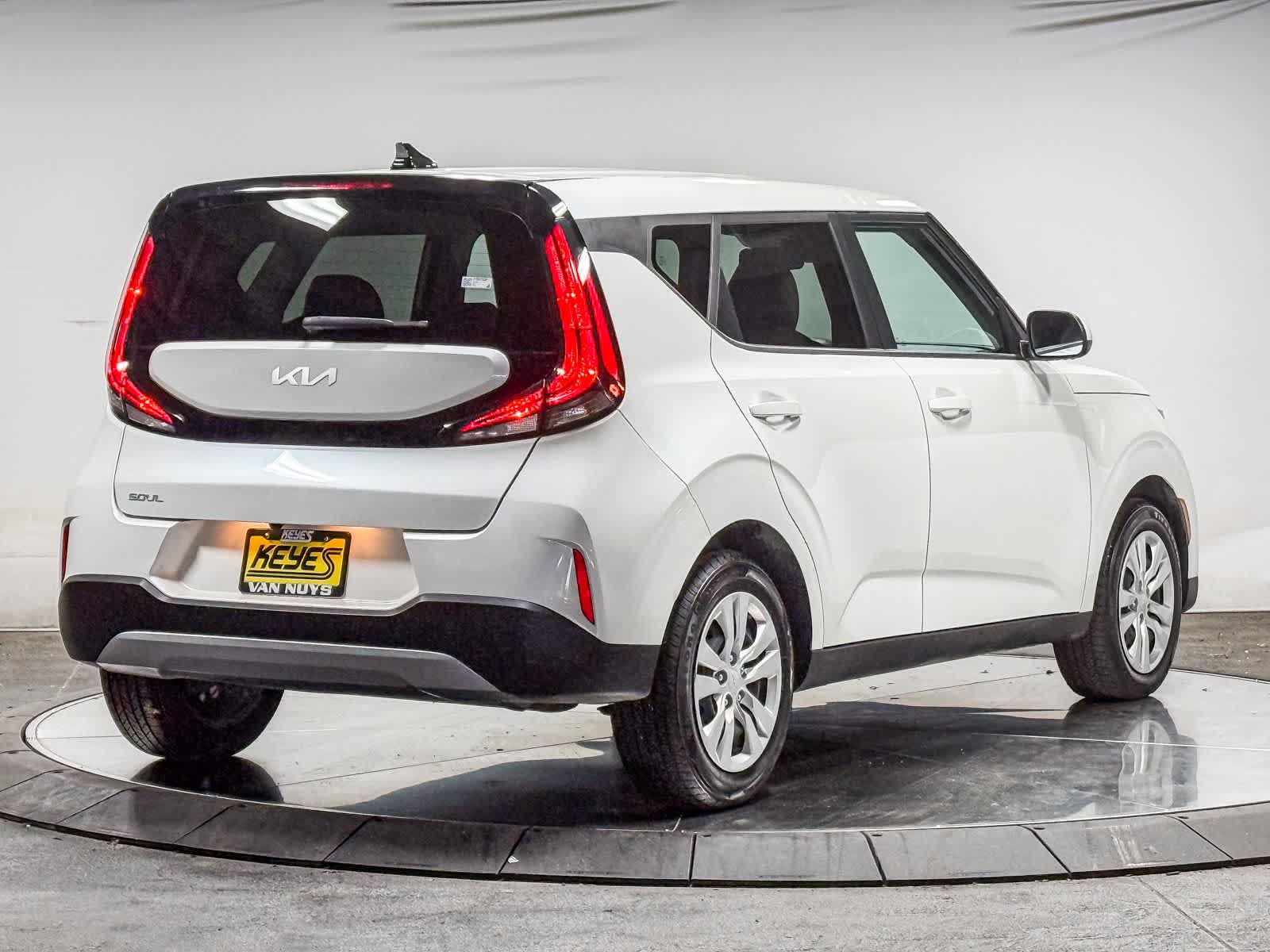 Kia Soul LX 2023
