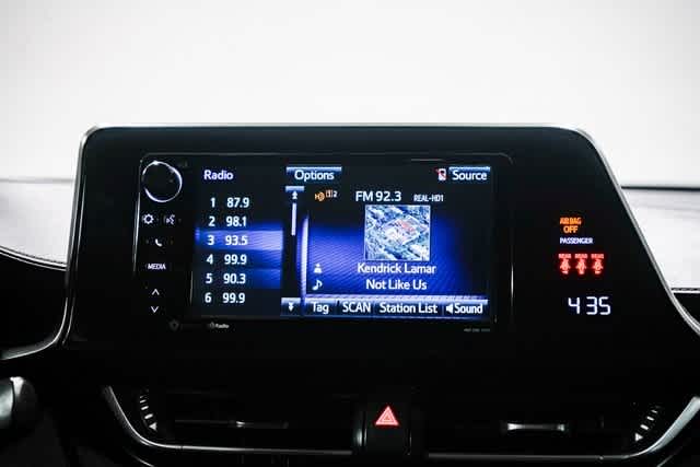 Toyota C-HR XLE 2018