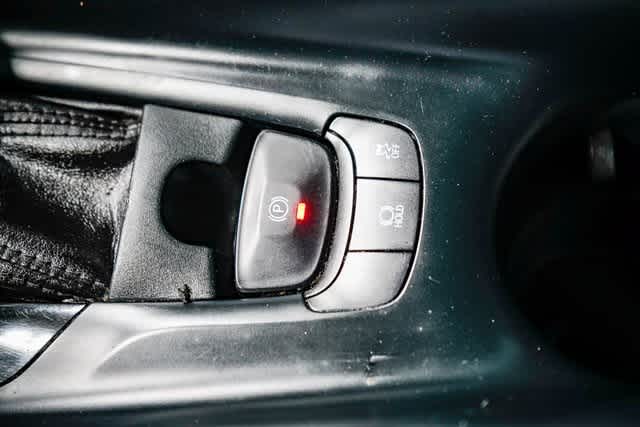 Toyota C-HR XLE 2018