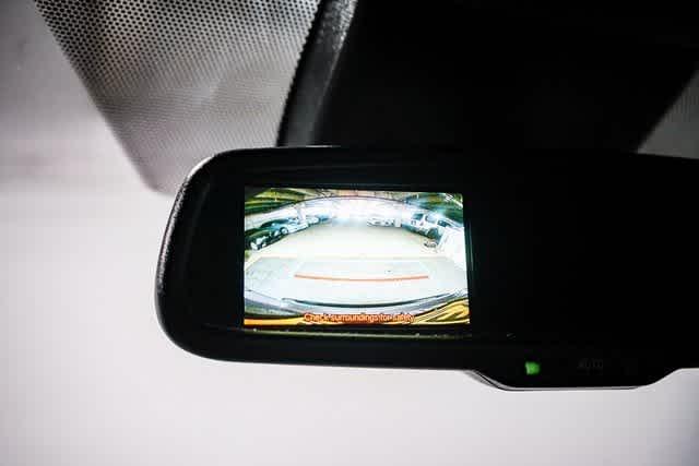 Toyota C-HR XLE 2018