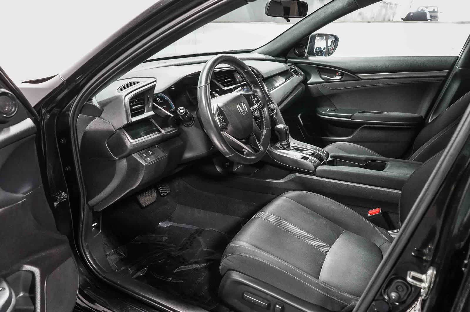 Honda Civic Hatchback EX 2021