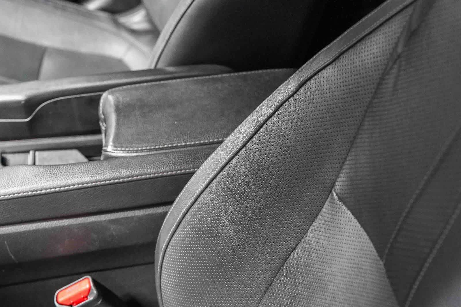 Honda Civic Hatchback EX-L Navi de 2018