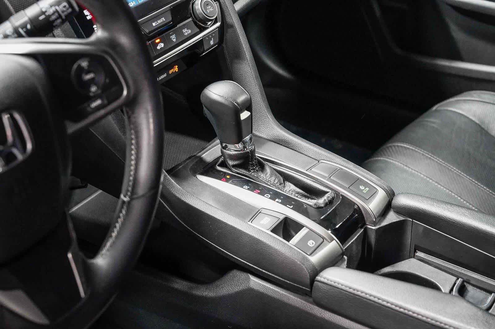 Honda Civic Hatchback EX-L Navi de 2018