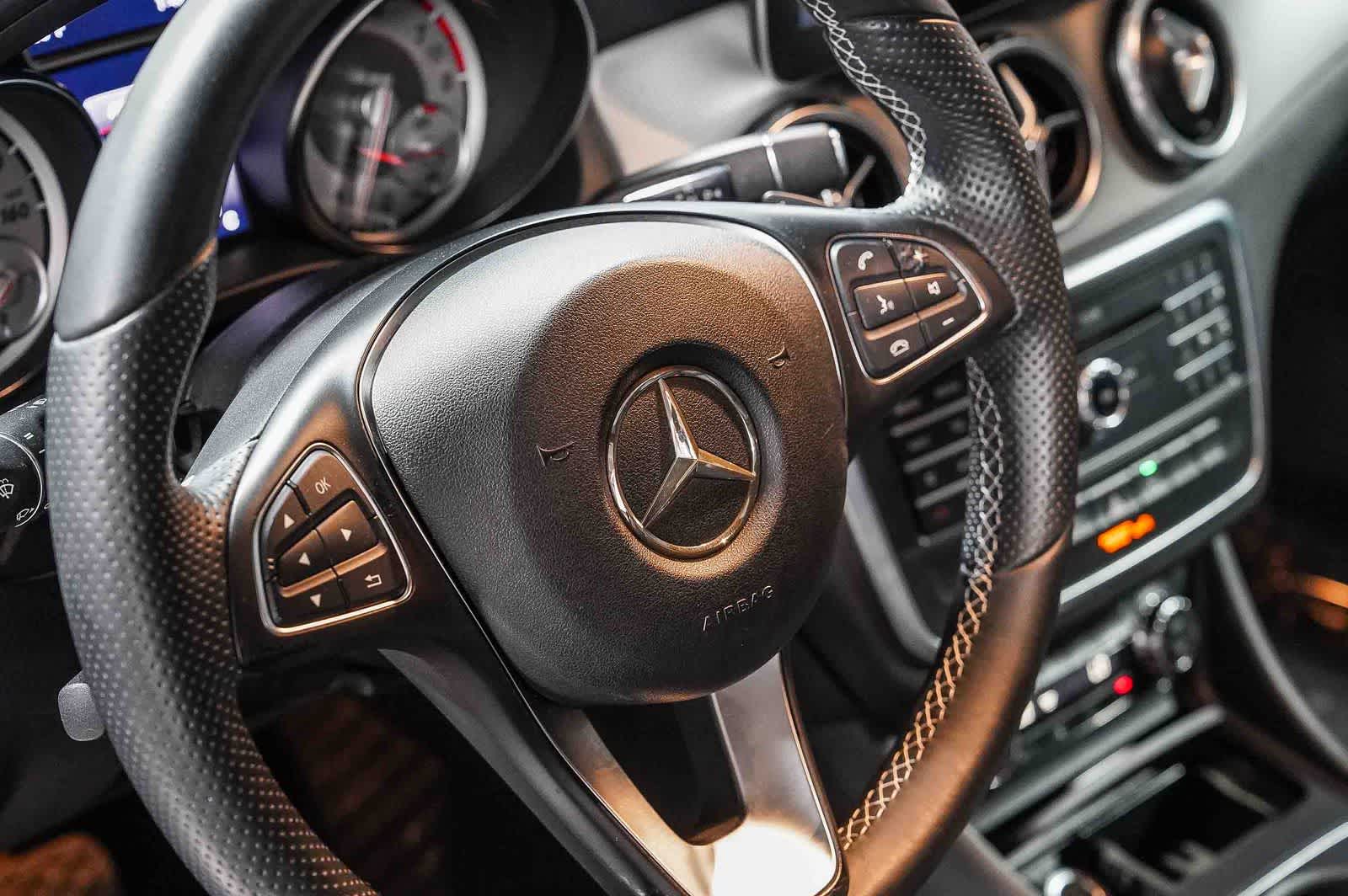 Mercedes-Benz GLA 250 2016 GLA 250