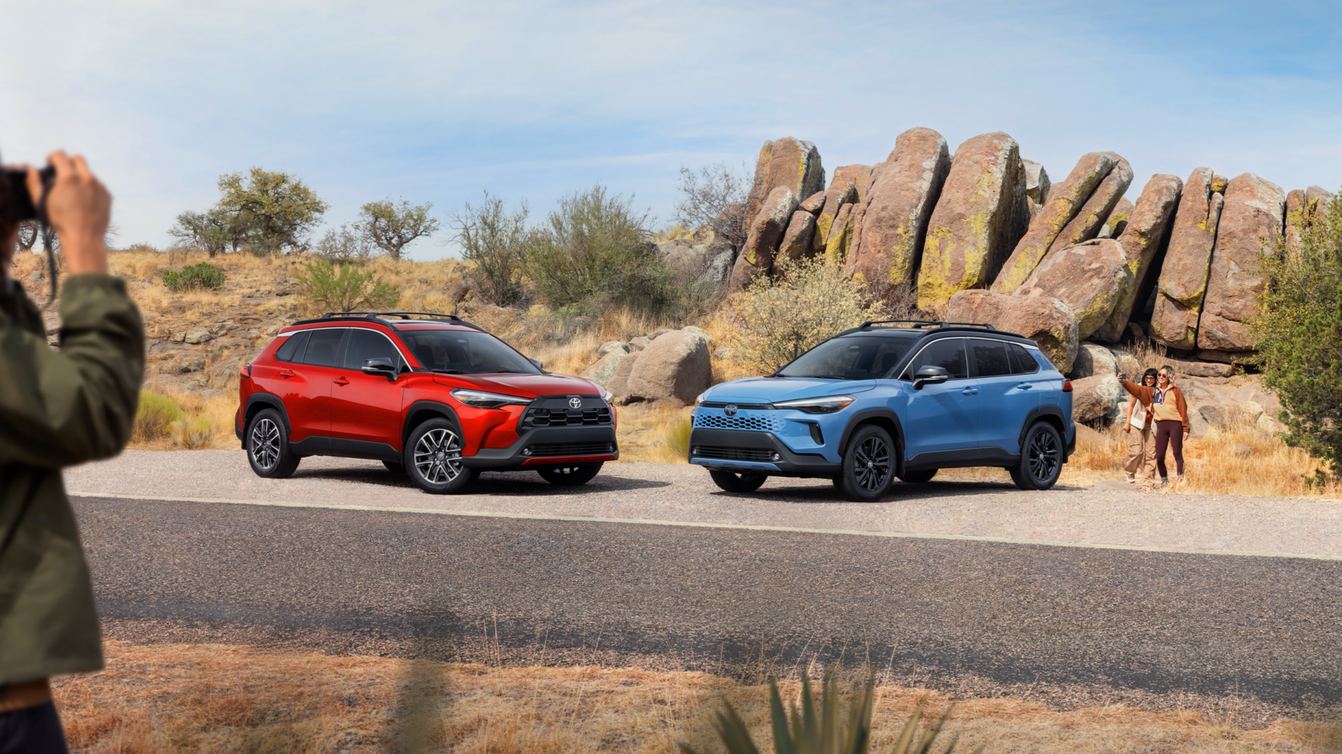 Toyota Corolla azul y rojo 2026