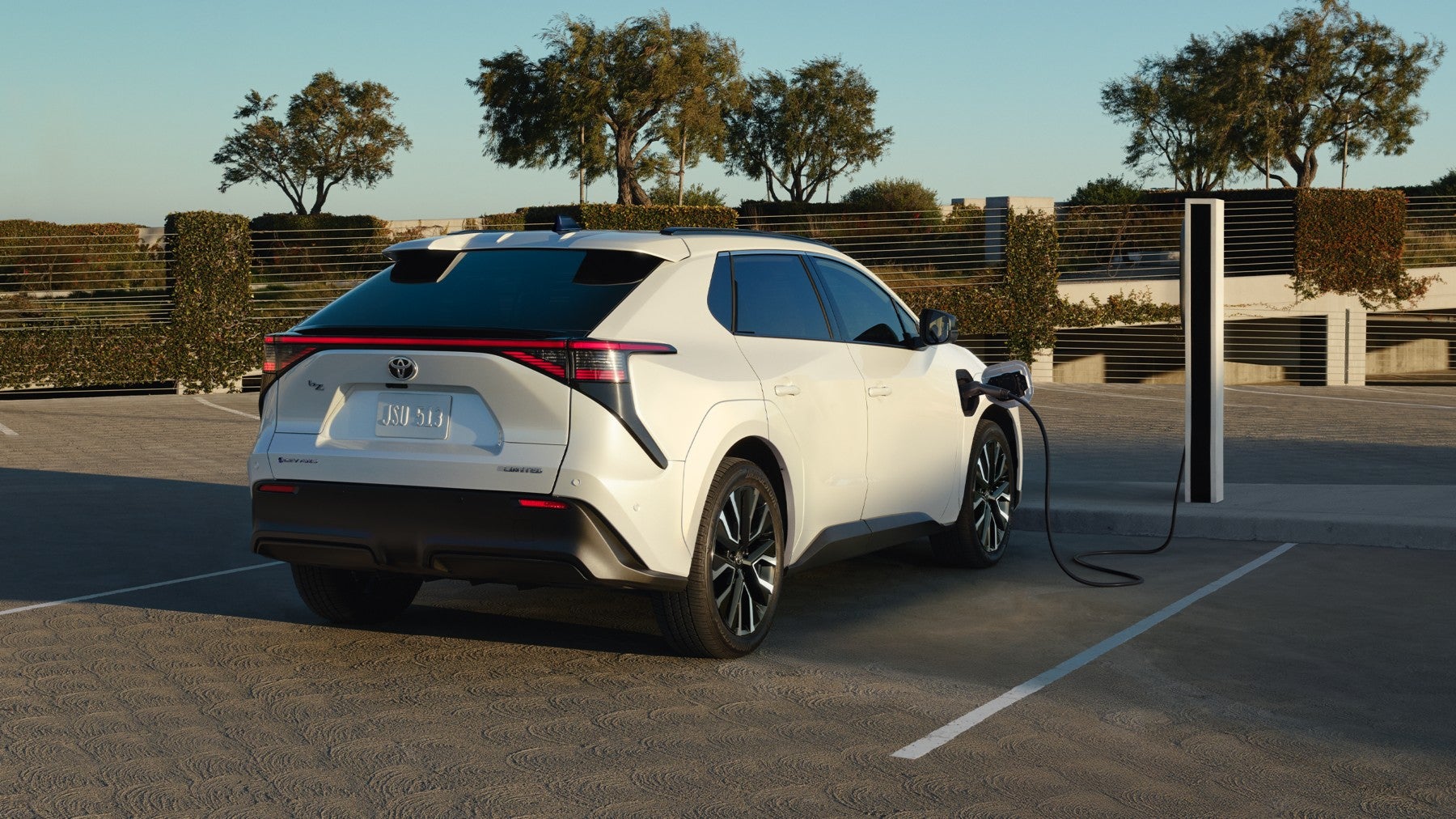 Exterior de un Toyota bZ 2026